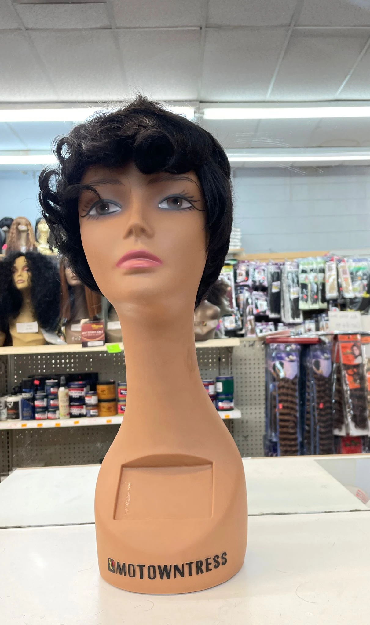 Lux Pro Hoby Wig 8 Lux Pro Hoby Wig - Image 6