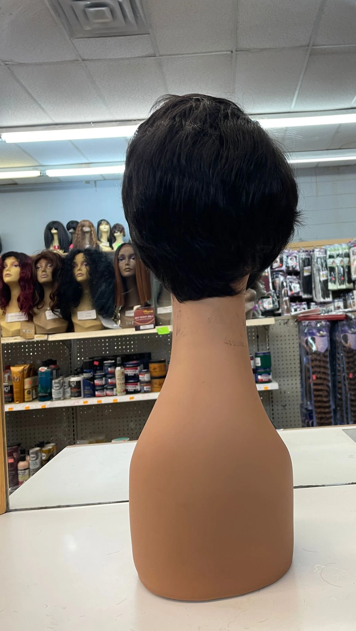 Lux Pro Hoby Wig 6 Lux Pro Hoby Wig - Image 4