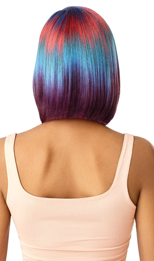 Outre Swiss Lace Front Wig Kiely 5 Outre Swiss Lace Front Wig Kiely - Image 3