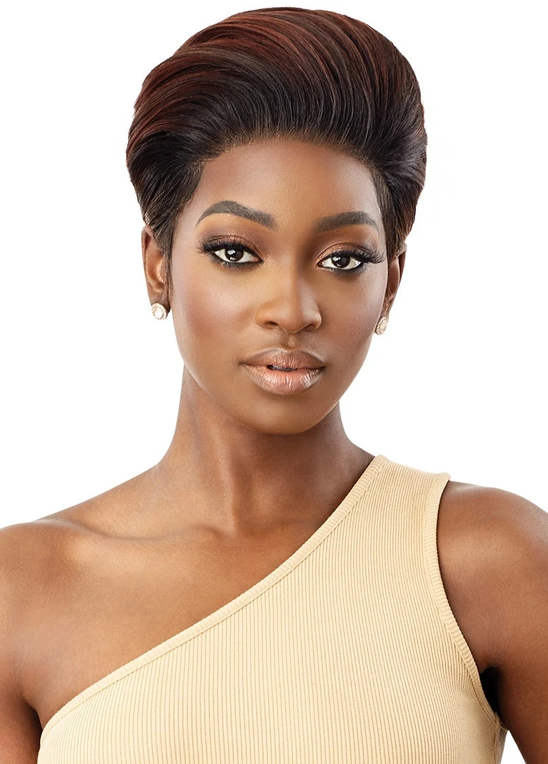 Outre Blaze 13x4 Lace Frontal Wig 3 Outre Blaze 13x4 Lace Frontal Wig