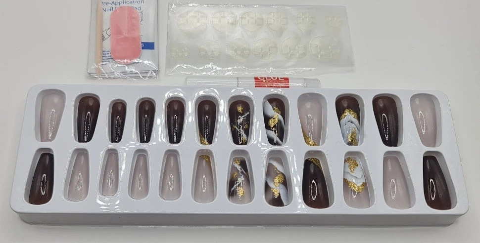 Grey Gold Press On Nails 4 Grey Gold Press On Nails - Image 2