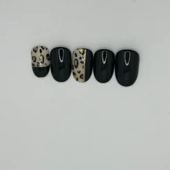 Leopard Black Press On Nails