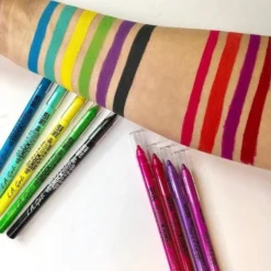 LA Girl Shockwave Neon Liner -Primal Shop s l1200 1 303b2322 f9b4 4fa8 bda2 7f9e0f07a37c